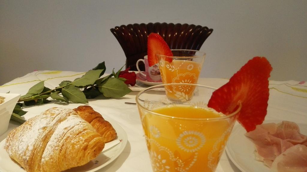 Caterina.C B&B Val della Torre Екстериор снимка